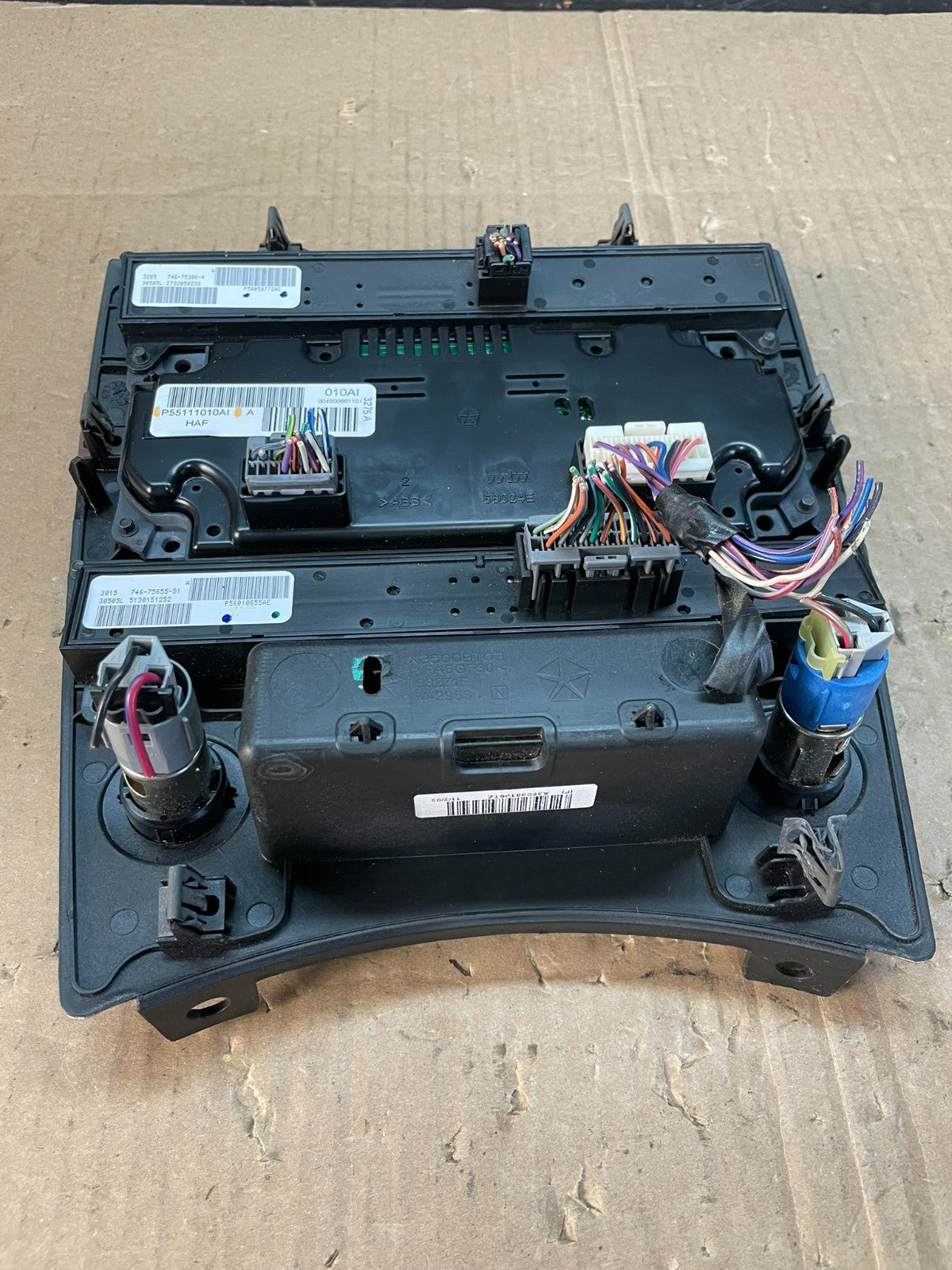2005 2006 2007 Jeep Commander Grand Cherokee A/C Climate Control Bezel AC4906 DG5