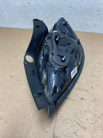 2008 2009 Saturn Astra Left Driver LH Side Tail Light p4386 DG9