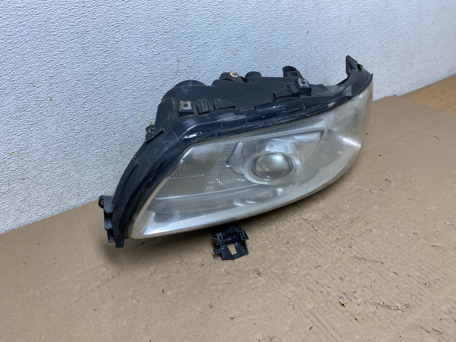 2007 2008 2009 Volvo S60 V70 Left Driver LH Headlight Xenon HID Oem N2338 DW1