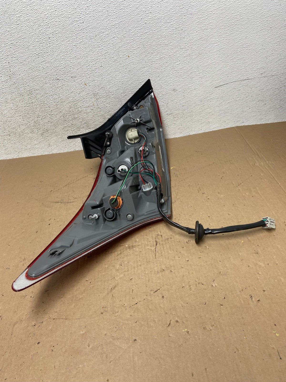 2009 2010 2011 Nissan Maxima Right Passenger RH Side Tail light AD7740 LK6
