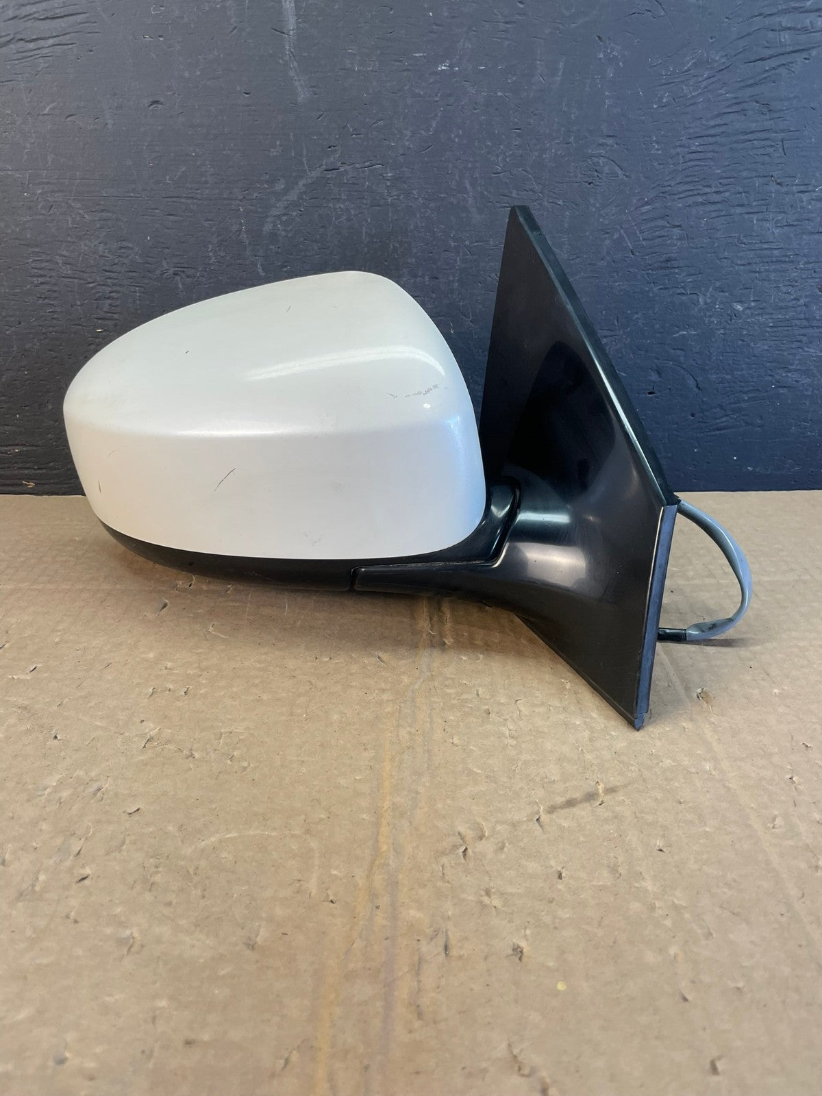 2009 to 2014 Nissan Murano Right Passenger Side View Door Mirror AC9878 LK0