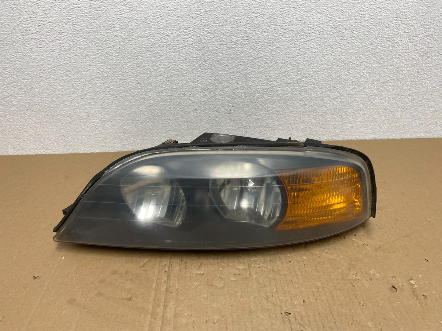 2000 to 2002 Lincoln Ls Left Driver Lh Side Headlight Halogen Oem AB6920 DW0