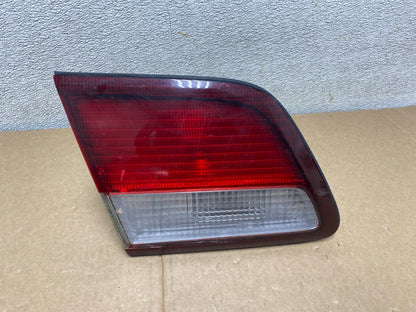 1997 1998 1999 Nissan Maxima Left Driver LH Inner Tail Light U9735 DW0