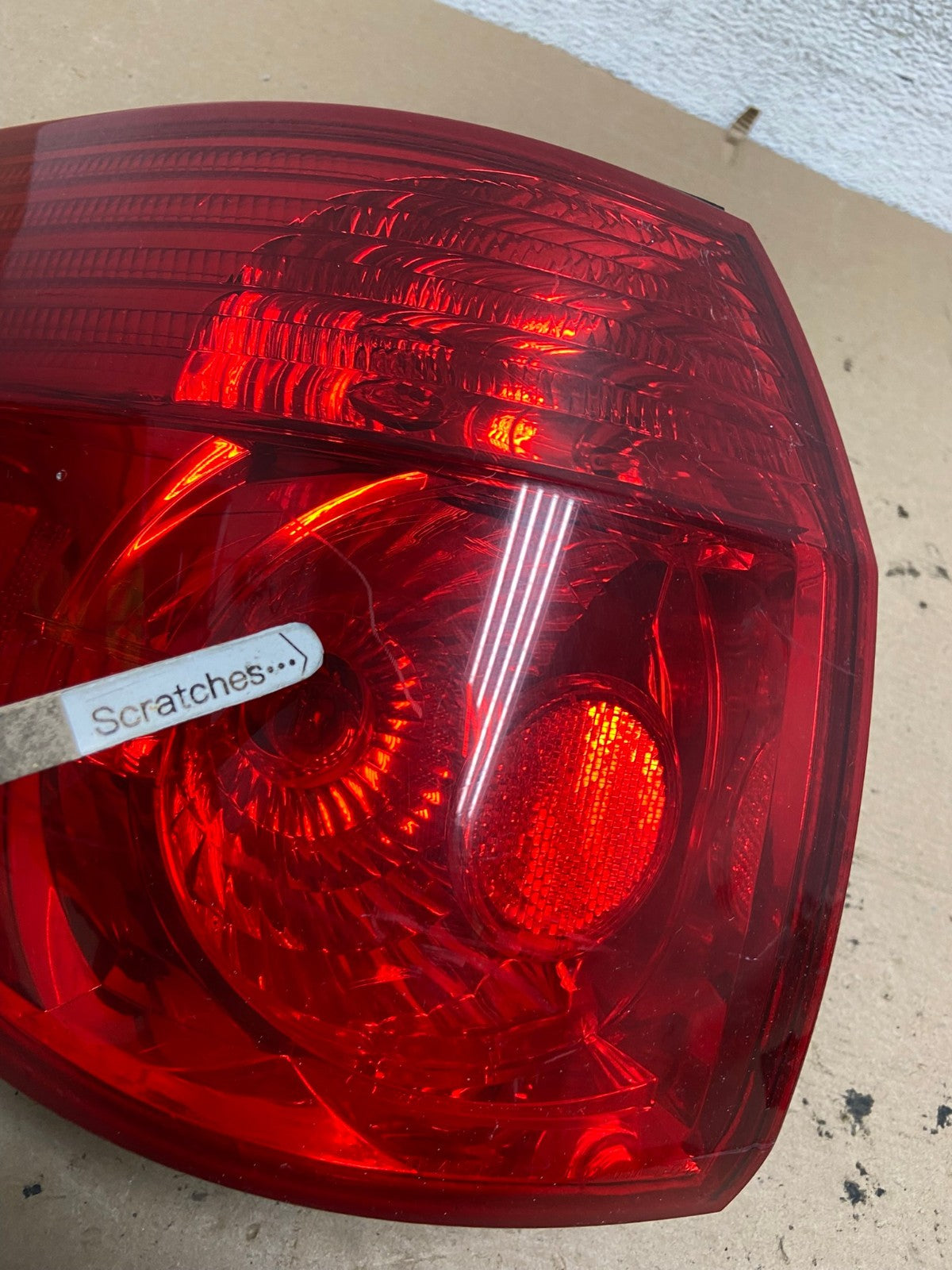 2006 to 2010 Toyota Sienna Left Driver LH Side Tail Light AF5002 LK3