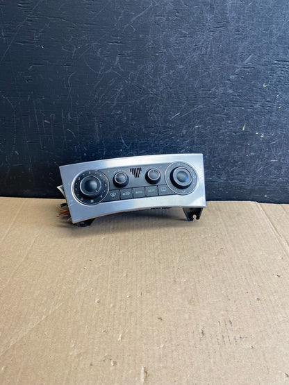 2005-2009 Mercedes W203 C230 C240 A/C Heater Climate Control Trim AE4400 DG0