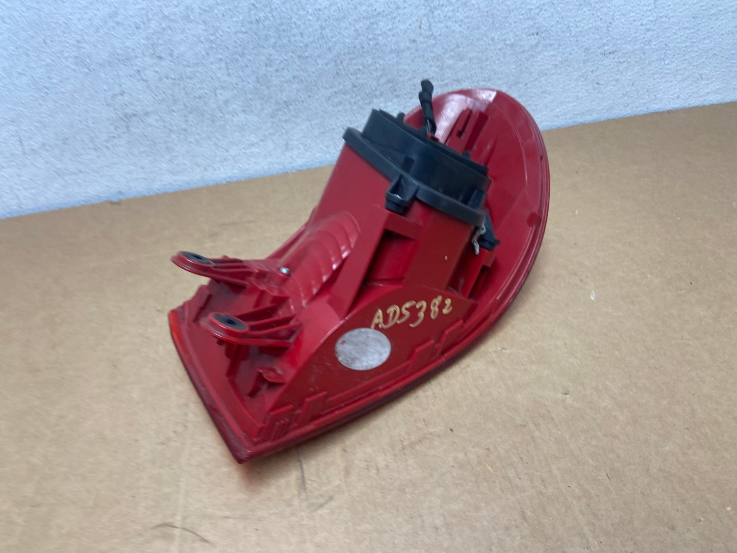 2012-2017 Volkswagen Tiguan Left Driver LH Side Tail Light AD5382 LK7