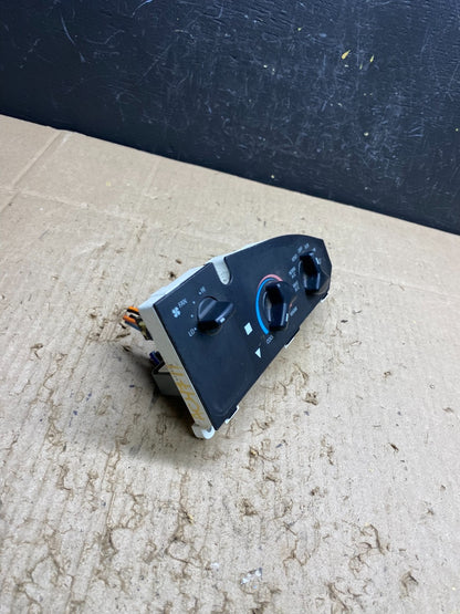 1997-2014 Ford Van Econoline E150 E250 Heater Climate Fan Control AC4711 DG1