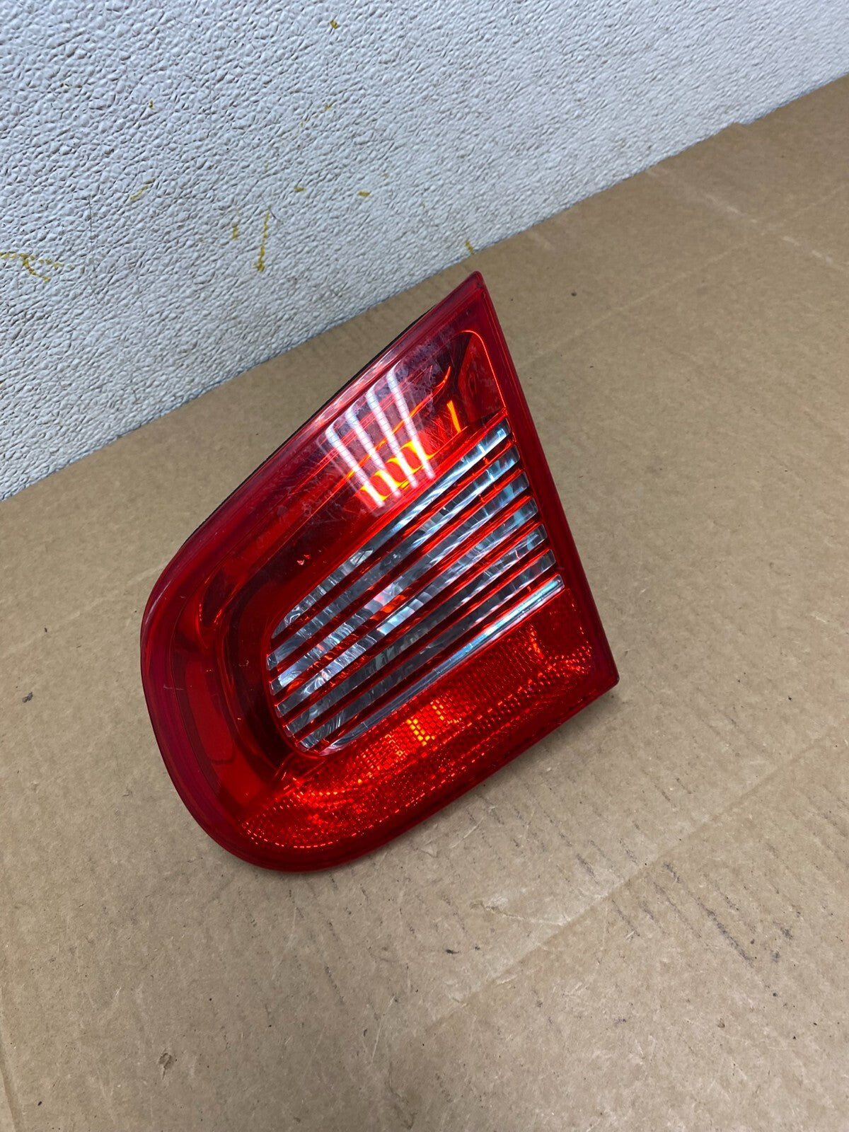 2007 2008 2009 2011 Volkswagen Eos Right Passenger Rh Tail Light inner OEM O67602