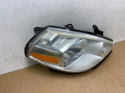 2008 to 2012 Nissan Versa Headlight Right Passenger Rh Side AI5849 DW2