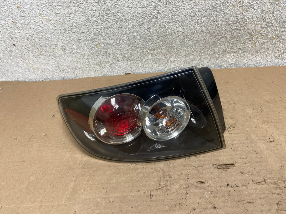 Sedan 2007 2008 2009 Mazda 3 Left Driver LH Side Tail Light AI1129 LK0