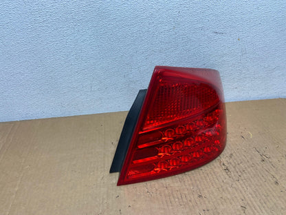 2003 to 2004 Infiniti G35 Right Passenger Rh Side Tail Light AD1114 LK2