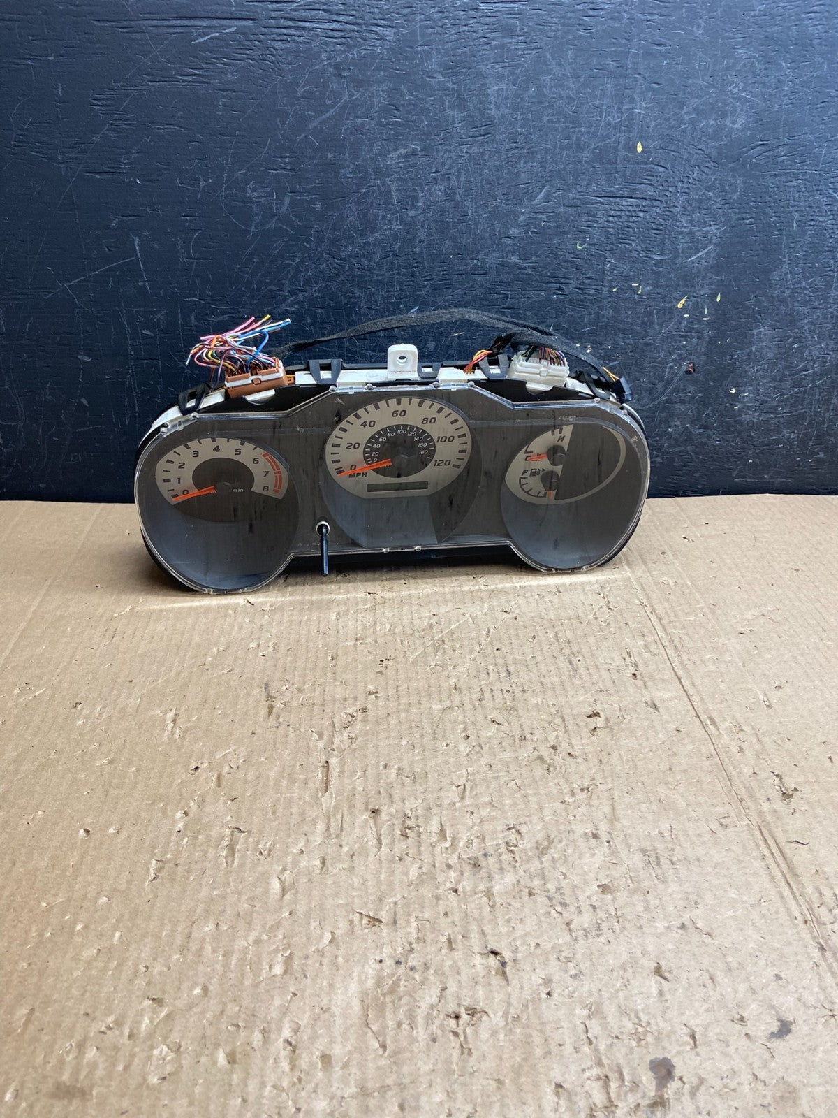2003 to 2004 Nissan Xterra Frontier Speedometer Cluster Gauge AE4209 DG0