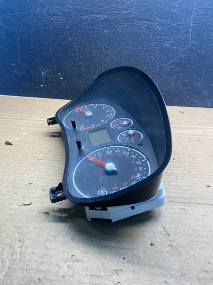 2011 to 2013 Ford Transit Connect Speedometer Gauge Cluster AE4780 DG2