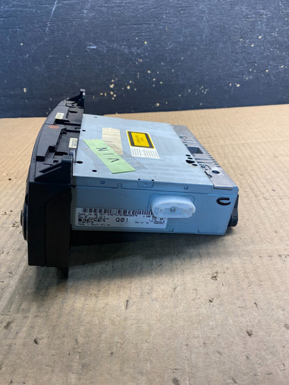 2007-2009 Mercedes Dodge Sprinter STEREO Radio OEM A 9068200786 aa7815 DG1