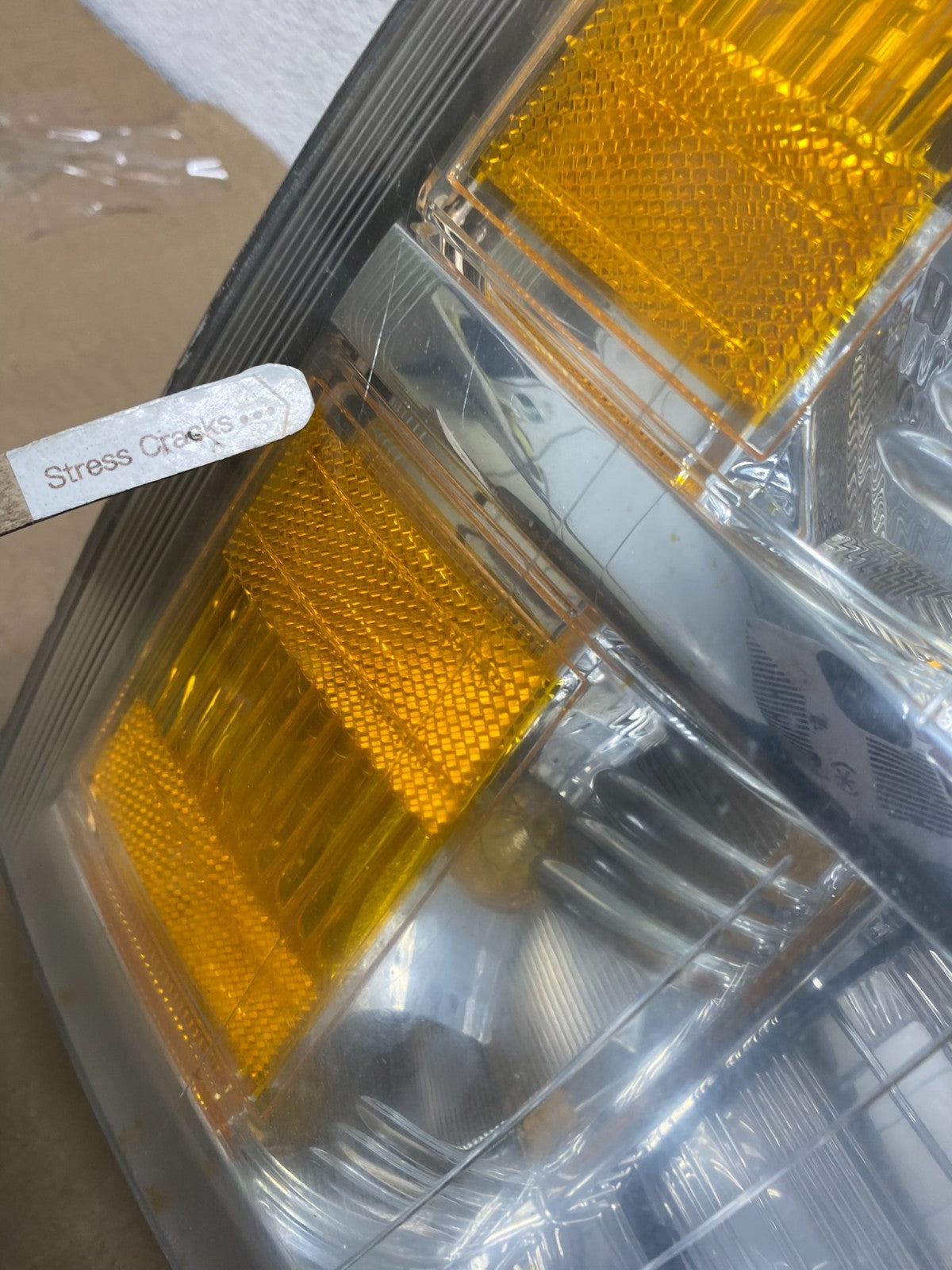 2007 to 2014 Chevrolet Silverado Left+Right Side Headlights AI1000 DW5