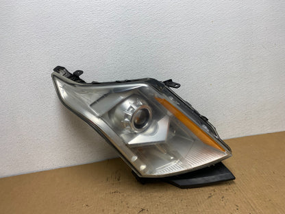 Halogen 2010 to 2016 Cadillac SRX Right Passegner Side Headlight AC8325 DW0