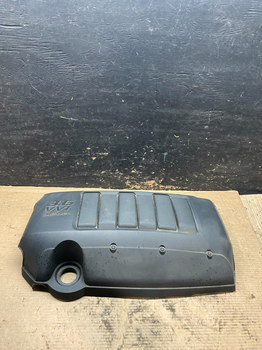 2007 to 2008 GMC Acadia 3.6L VVT Engine Cover Shield OEM V9638 DG0