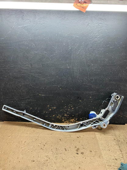 2020 to 2023 Ford Explorer Right RH Upper Tic Bar Oem w6015 DG7