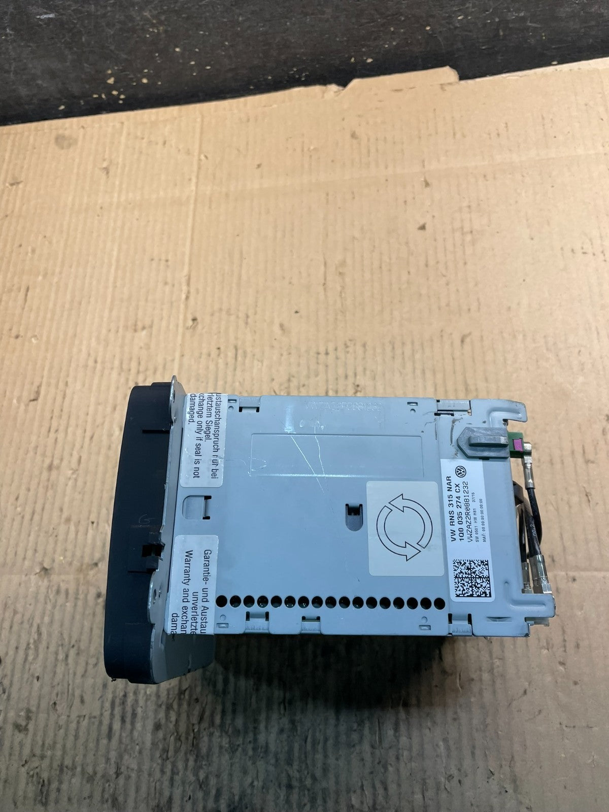 2011 to 2016 Volkswagen Jetta Am Fm Cd Player Radio Receiver Y1084 PS1