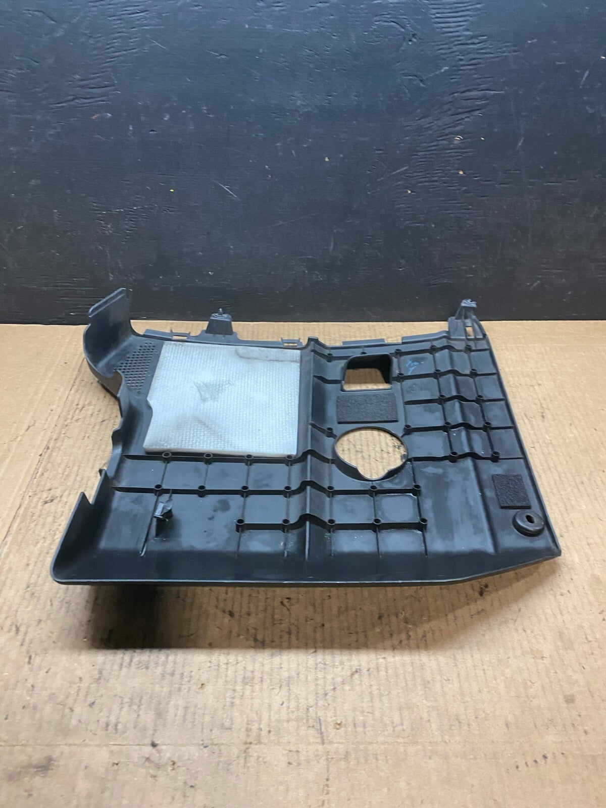 2006 to 2007 Toyota Highlander Hybrid Engine Motor Top Front Cover G2793 DG15