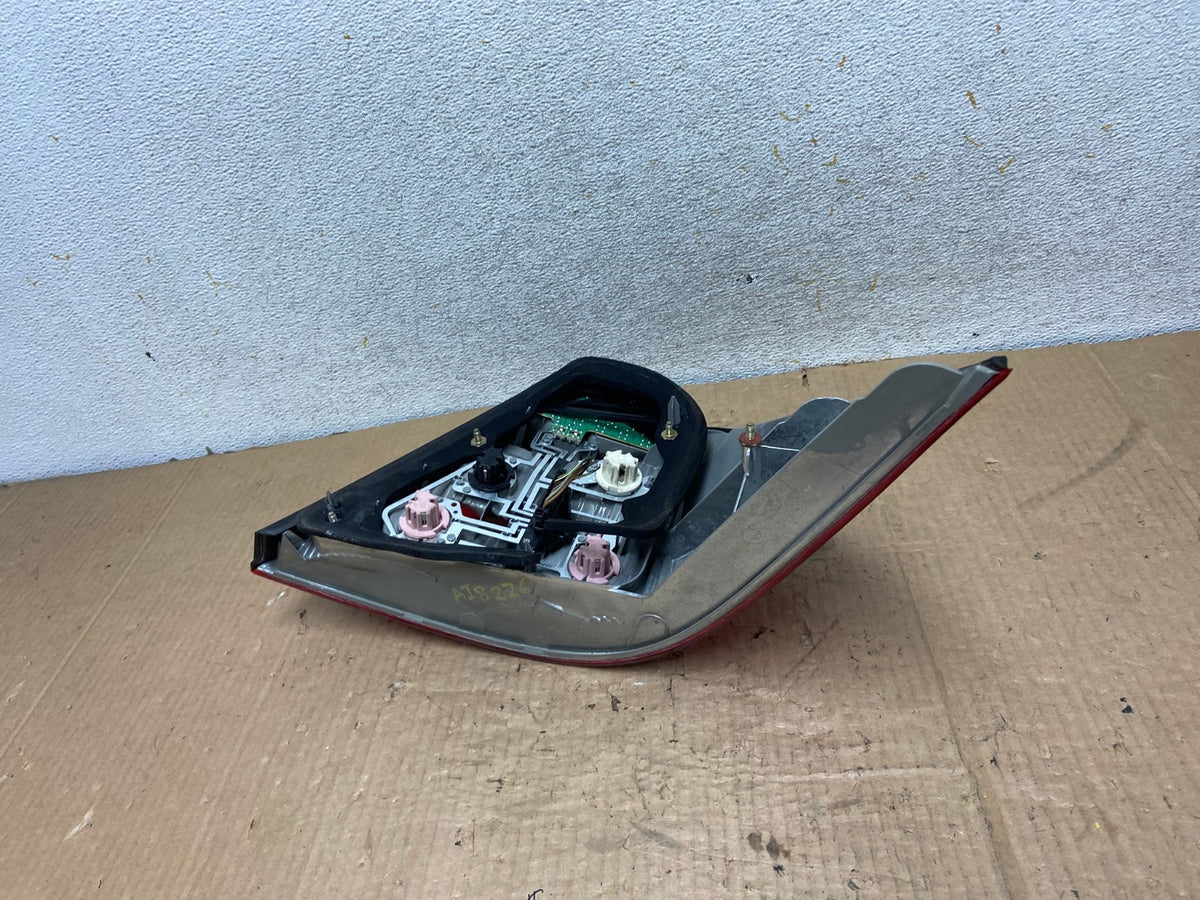 2003-2006 Mercedes-Benz S-Class Tail Light Left Driver Lh Side AI8226 LK5