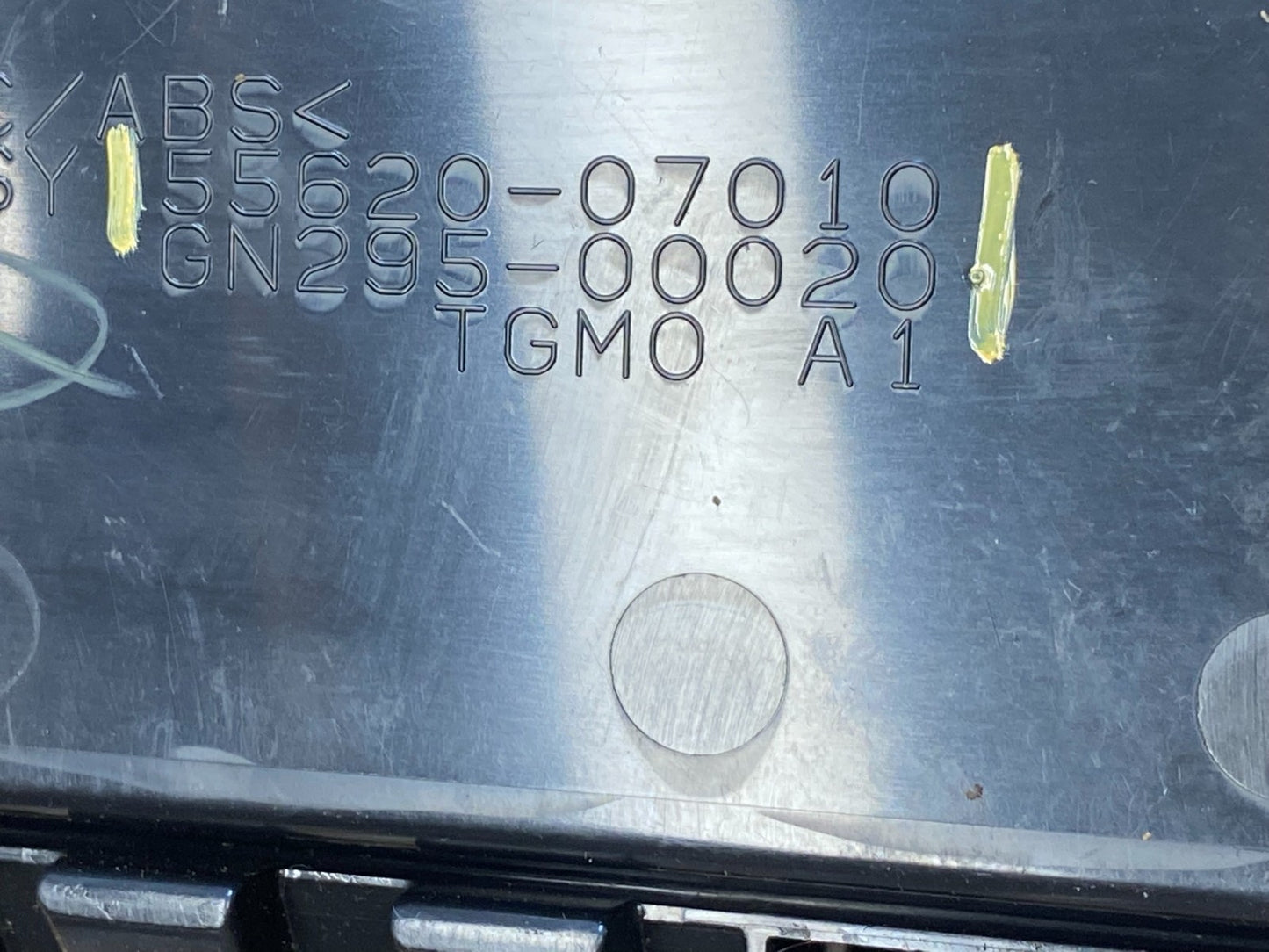 2005-2012 Toyota Avalon Floor Center Console Shifter Trim Bezel Cup AA7999 DG6