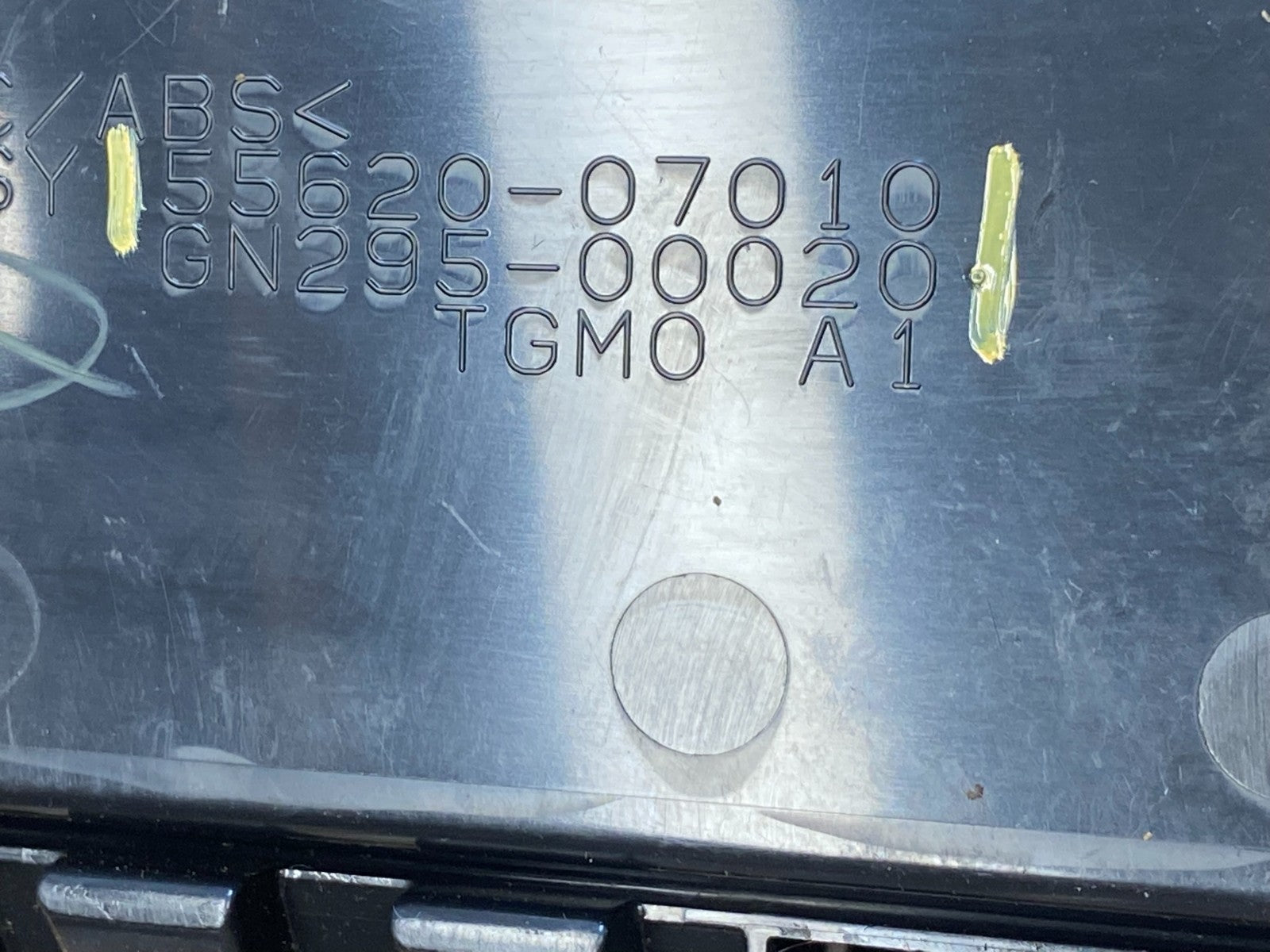 2005-2012 Toyota Avalon Floor Center Console Shifter Trim Bezel Cup AA7999 DG6
