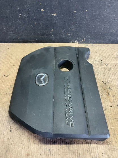 2004 to 2009 Mazda 3 DOHC 16 VALVE Engine Shield Top Cover M8847 PS2
