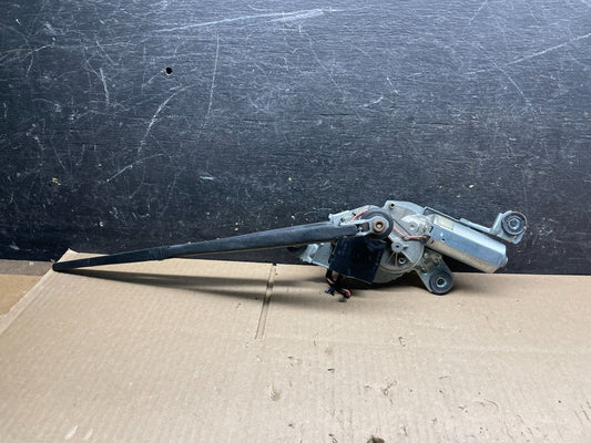 2004 to 2010 BMW X3 E83 Rear Windshield Wiper Motor OEM V8805 DG0