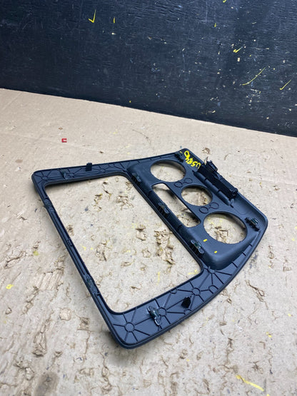 2016 2017 2018 Volkswagen Jetta Panel Radio Climate Control Bezel Trim u5840 DG4
