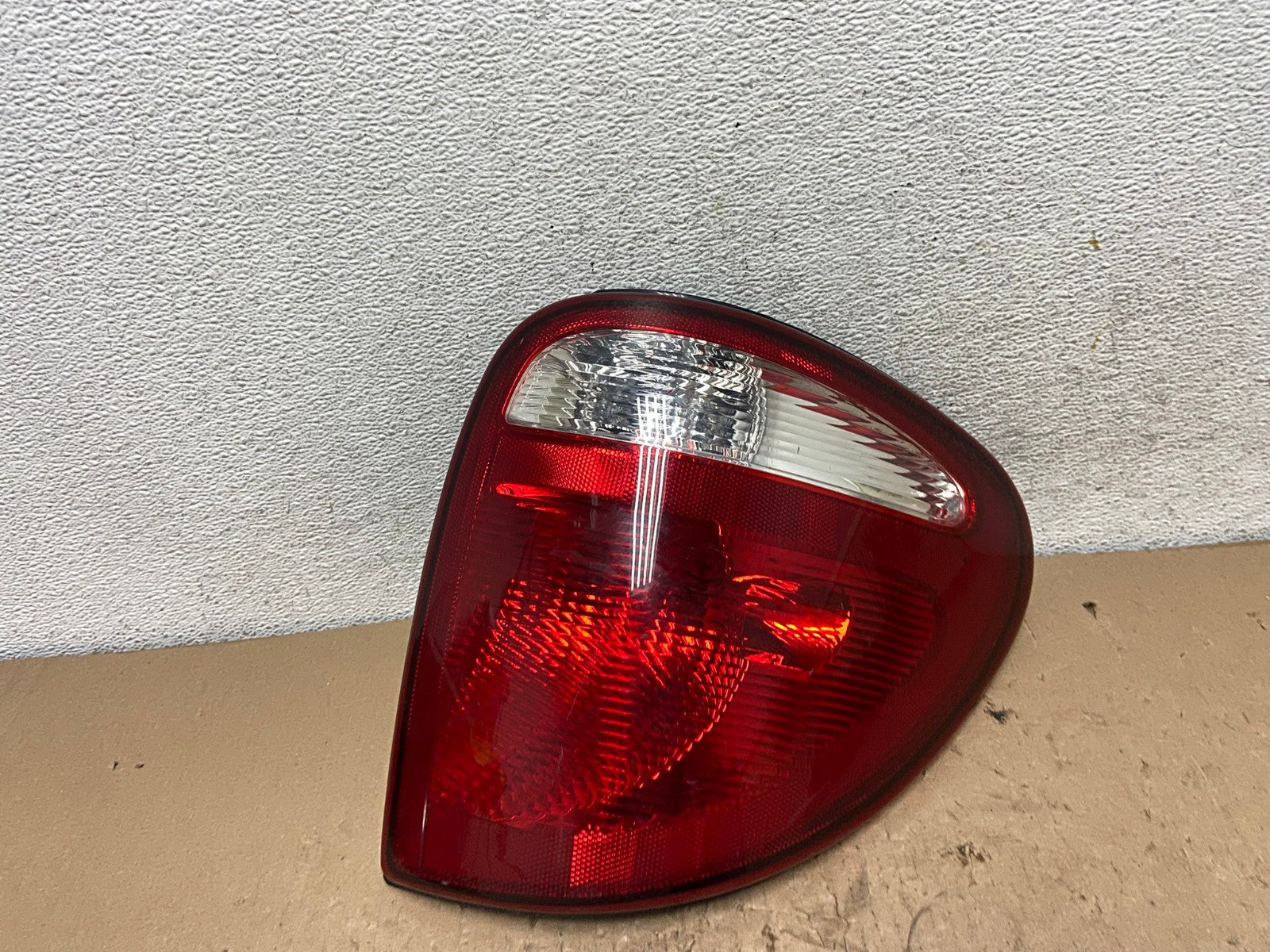 2004 - 2007 Dodge Grand Caravan Right Passenger Side Tail Light DEPO AF4272 LK0