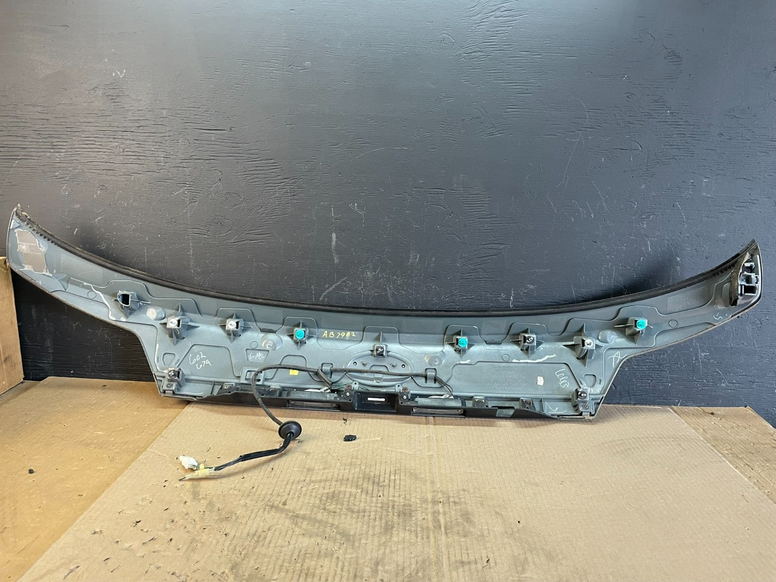 2010-2014 Subaru Outback Rear Liftgate Trunk Panel Trim Molding Oem ab7982 DG5