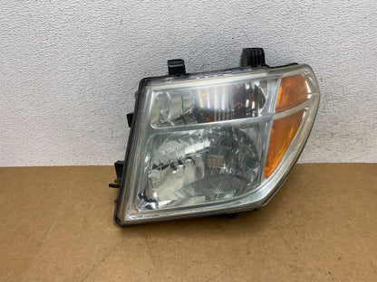 2005-2007 Nissan Pathfinder Halogen Headlight Left Driver LH AE3161 DW0