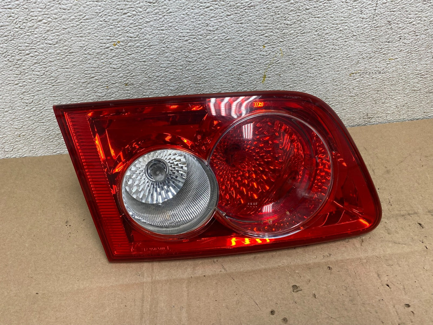 2006-2008 Mazda 6 Left Driver Lh Side Tail Light Inner J9800 DW0