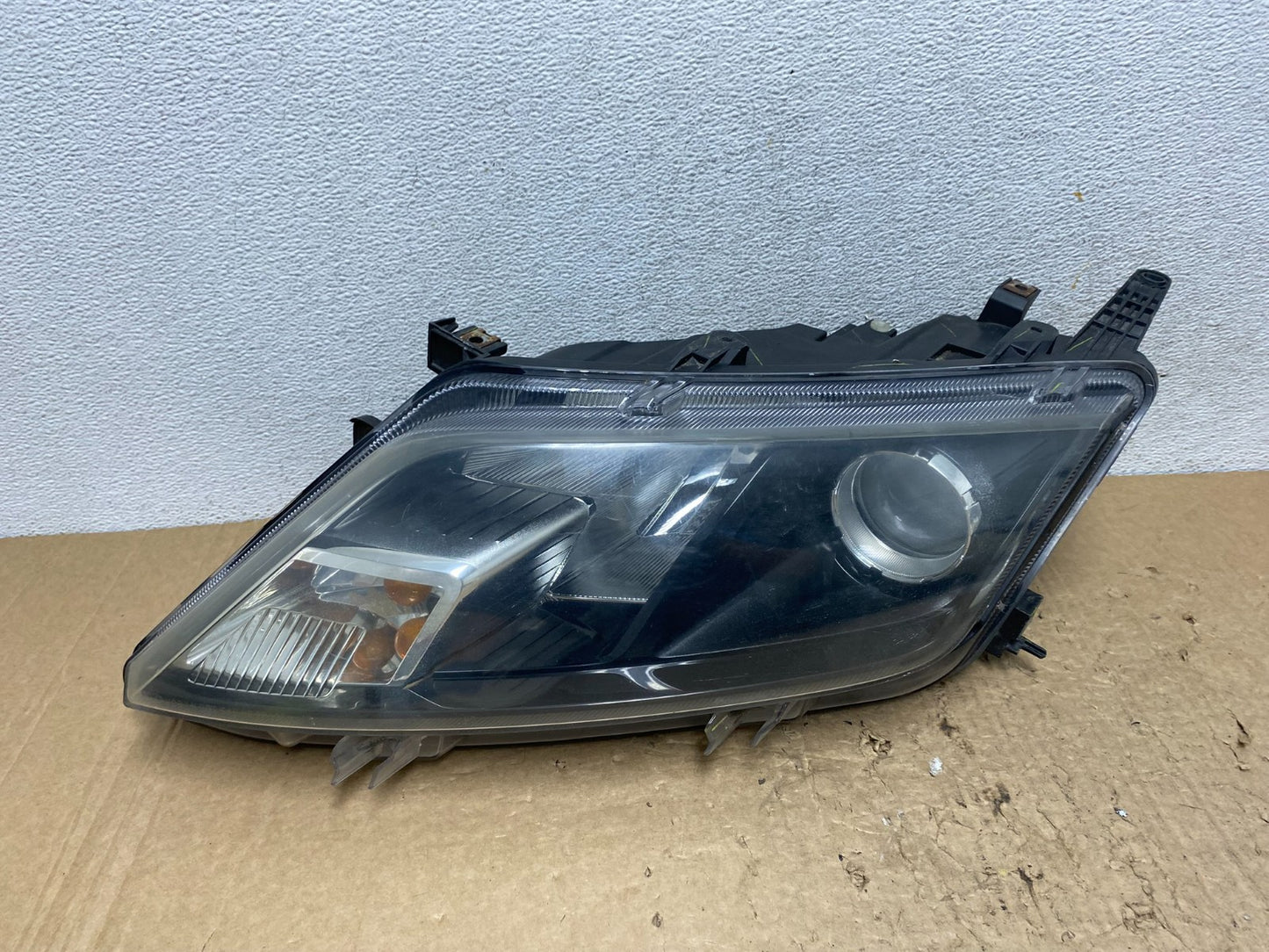 2010 2011 2012 Ford Fusion Left Driver LH Side Headlight Halogen AF8341 DW0