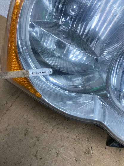 2008-2010 Jeep Grand Cherokee Right RH Side Halogen Headlight AD0621 DW4