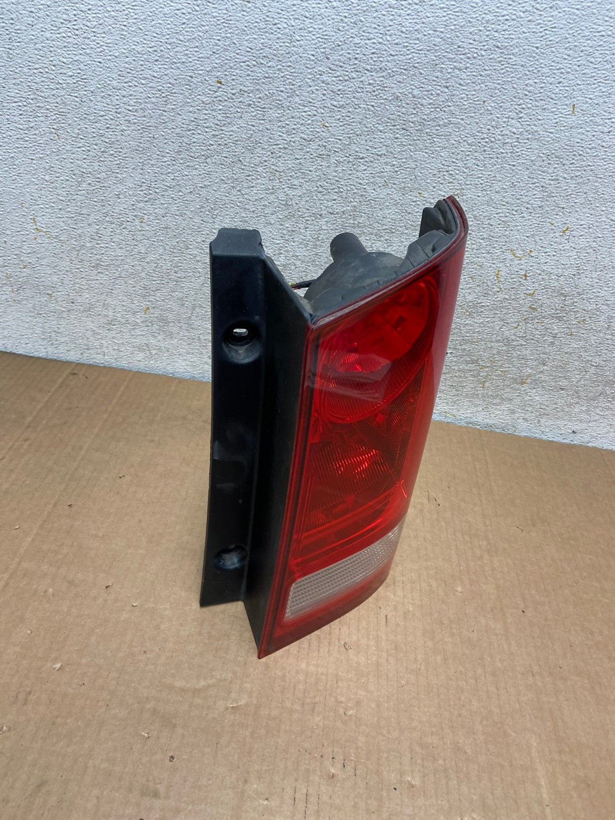 2009 to 2015 Honda Pilot Right Passenger Rh Side Tail light AI8386 LK2
