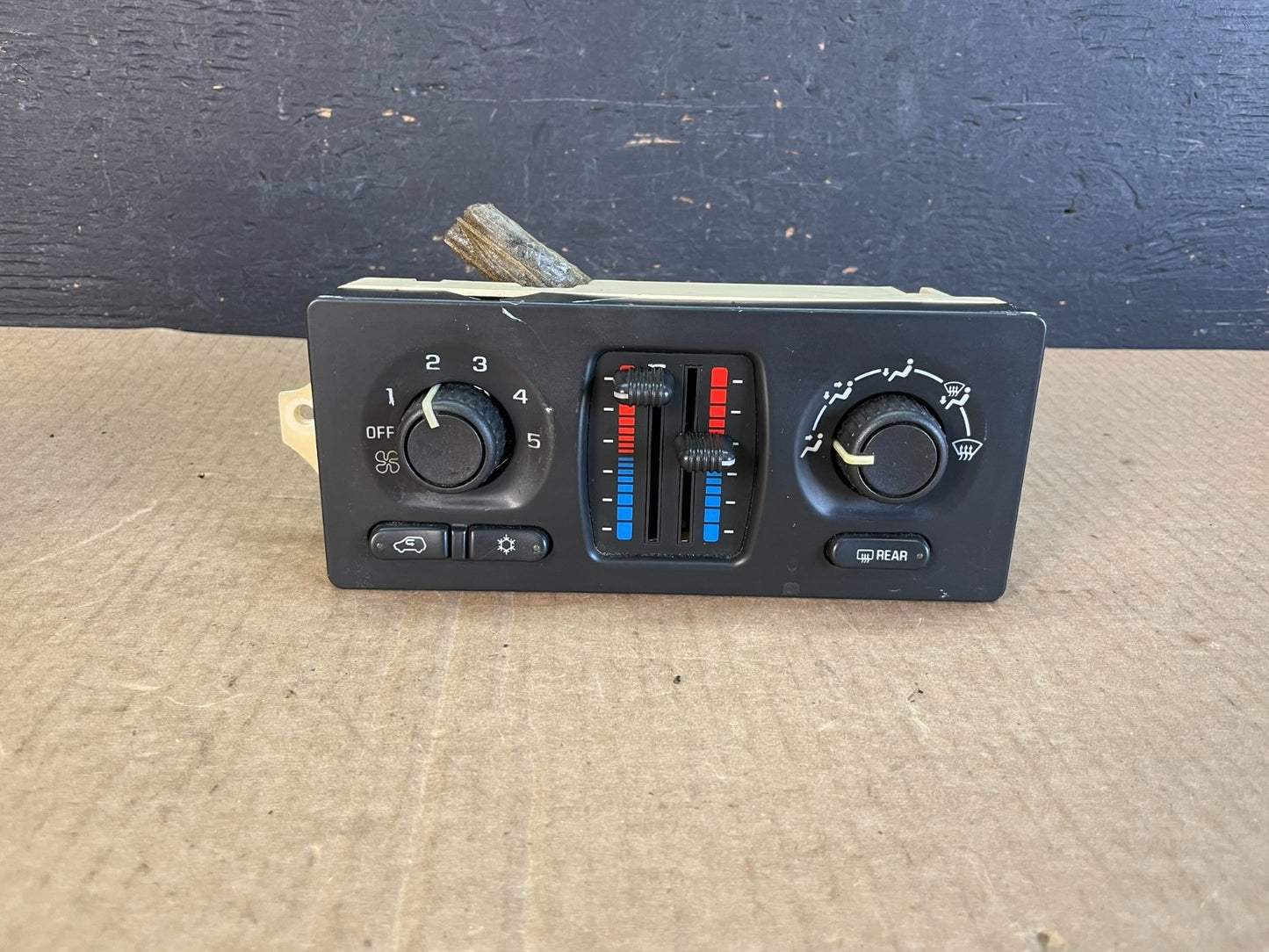 2003 to 2006 Chevrolet Silverado HVAC Heater Climate Control Module AF3691 DG0