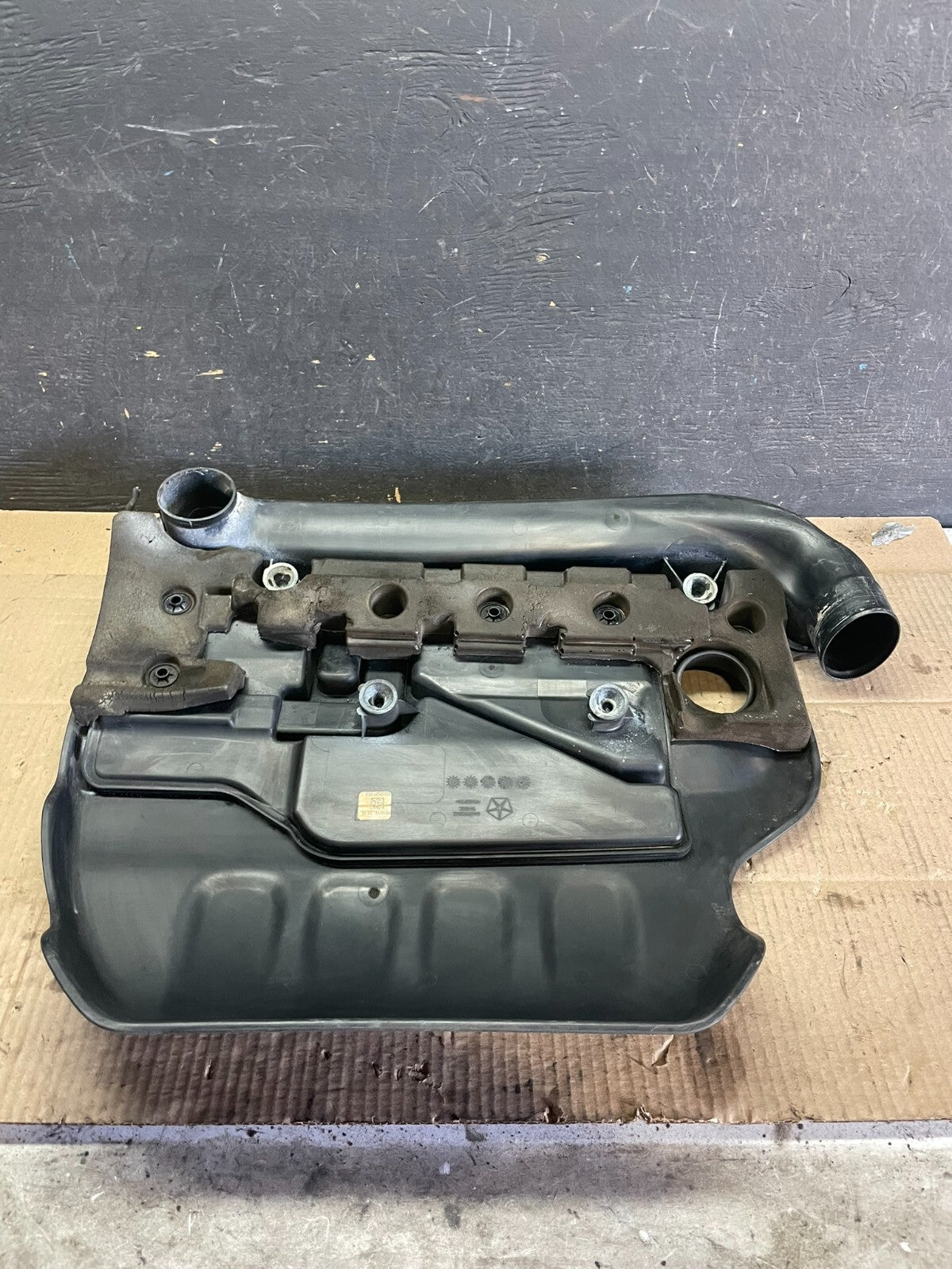 2013 to 2016 Dodge Dart 2.0L Engine Motor Cover Shield M2694 DG4
