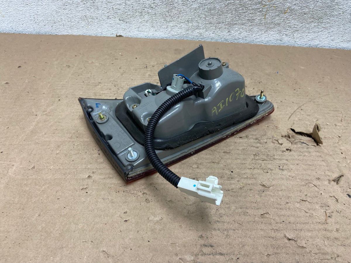 2006 - 2008 Lexus Is250 Is350 Right Passenger RH Inner Tail Light AI1070 LK5