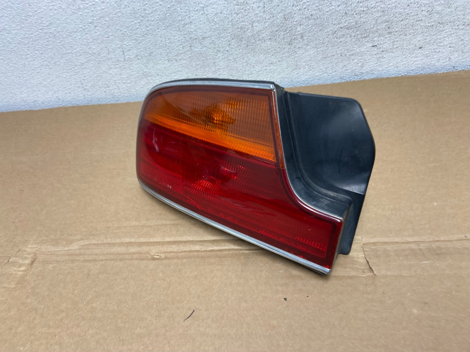 1994 1995 1996 Infiniti Q45 Left Driver Lh Side Tail Light AD3771 LK1