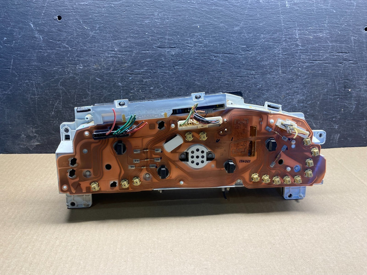 2001-2002 Ford Econoline E250 E350 Van Speedometer Instrument Cluster AI4927 DG4