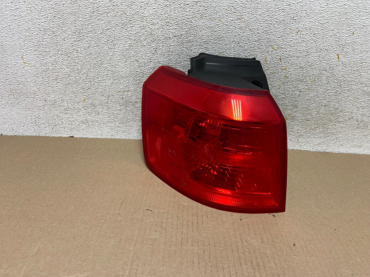 2010 to 2017 GMC Terrain Halogen Tail Light Left Driver Lh Side AH6673 LK0