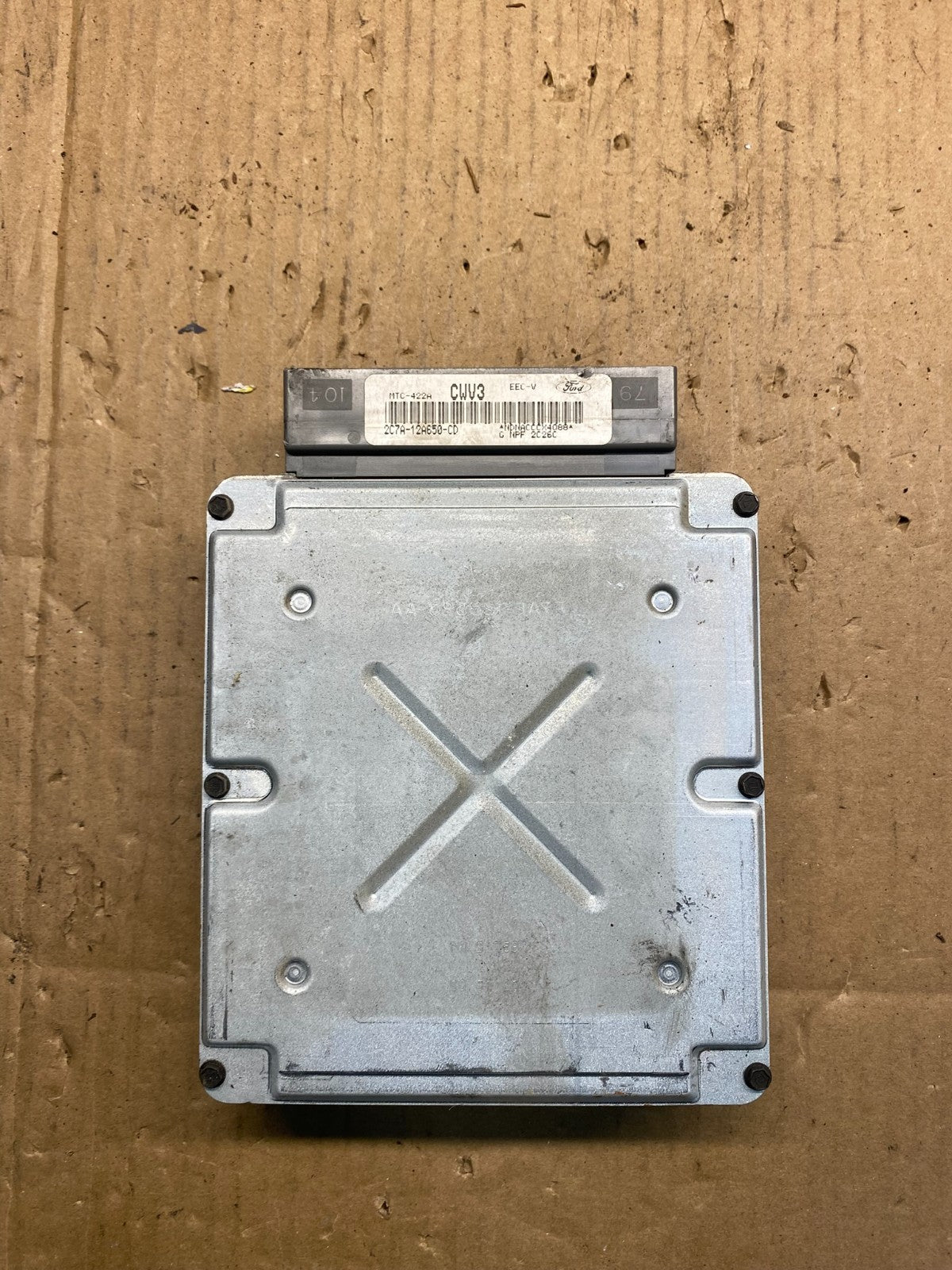 2000 Ford Excursion 6.8L ECU Engine Control Module ad9374 DG0
