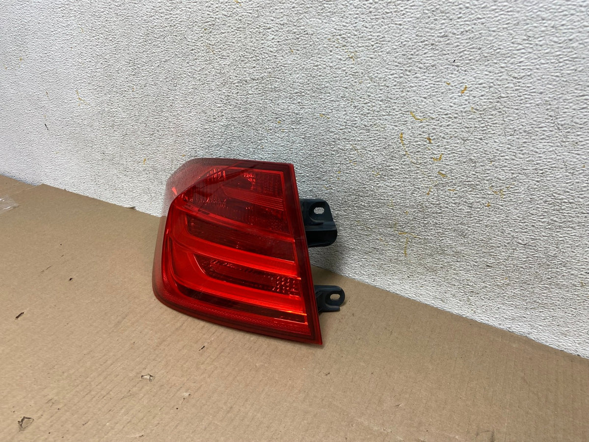 2012-2015 Bmw 3 Series F30 Sedan Left Driver LH Side Tail Light AH5715 LK2