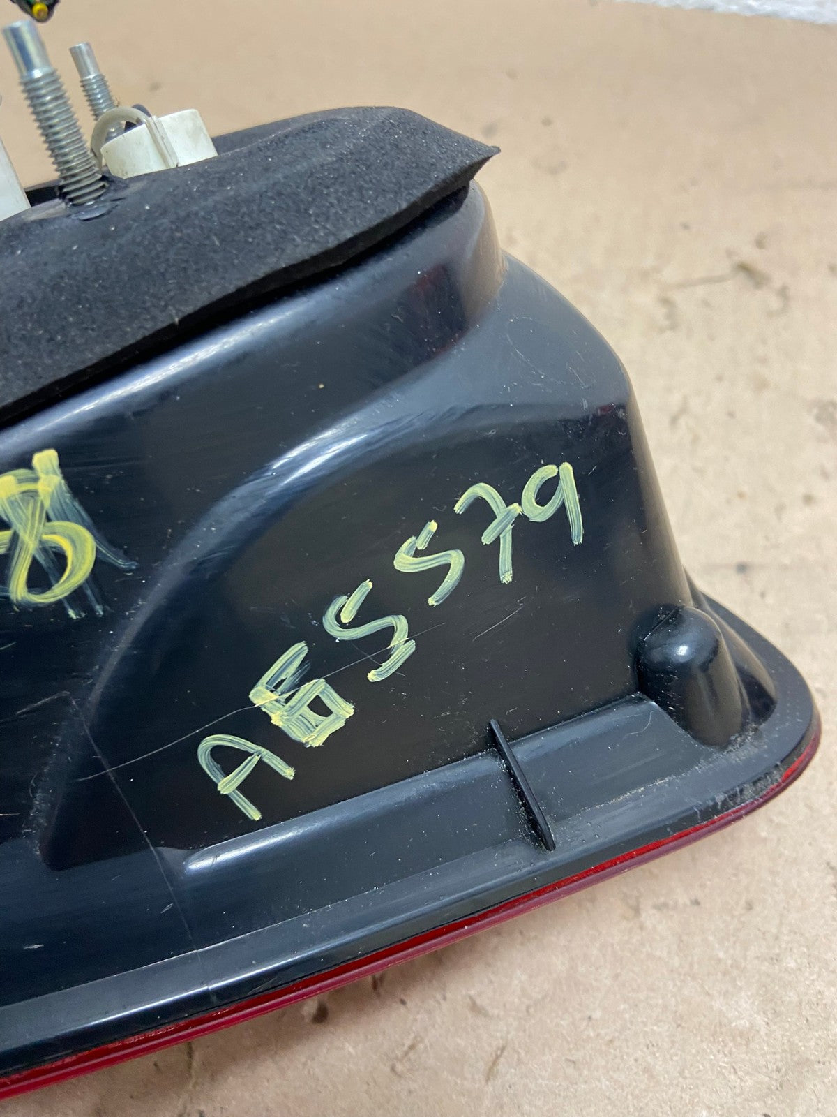 2010 2011 2012 Hyundai Santa Fe Right Passenger Tail Light Inner AG5579 LK6