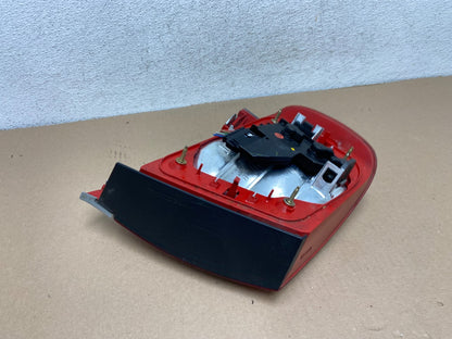 1999 to 2002 Audi A4 B5 Right Passenger Rh Side Tail Light AF2992 DG4