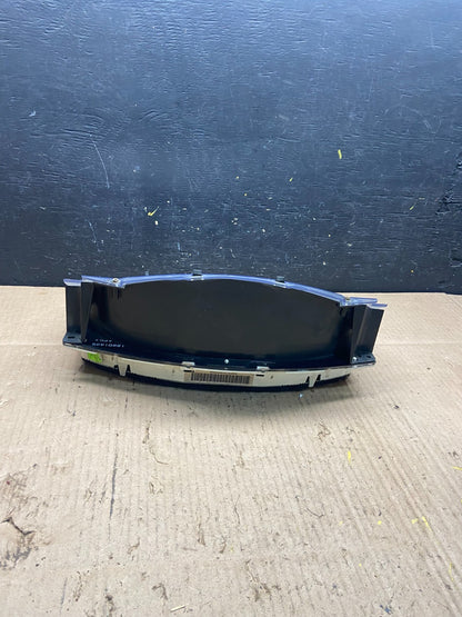 2001 to 2002 Chevrolet Express Speedometer Cluster Gauge OEM  P3432 DG3