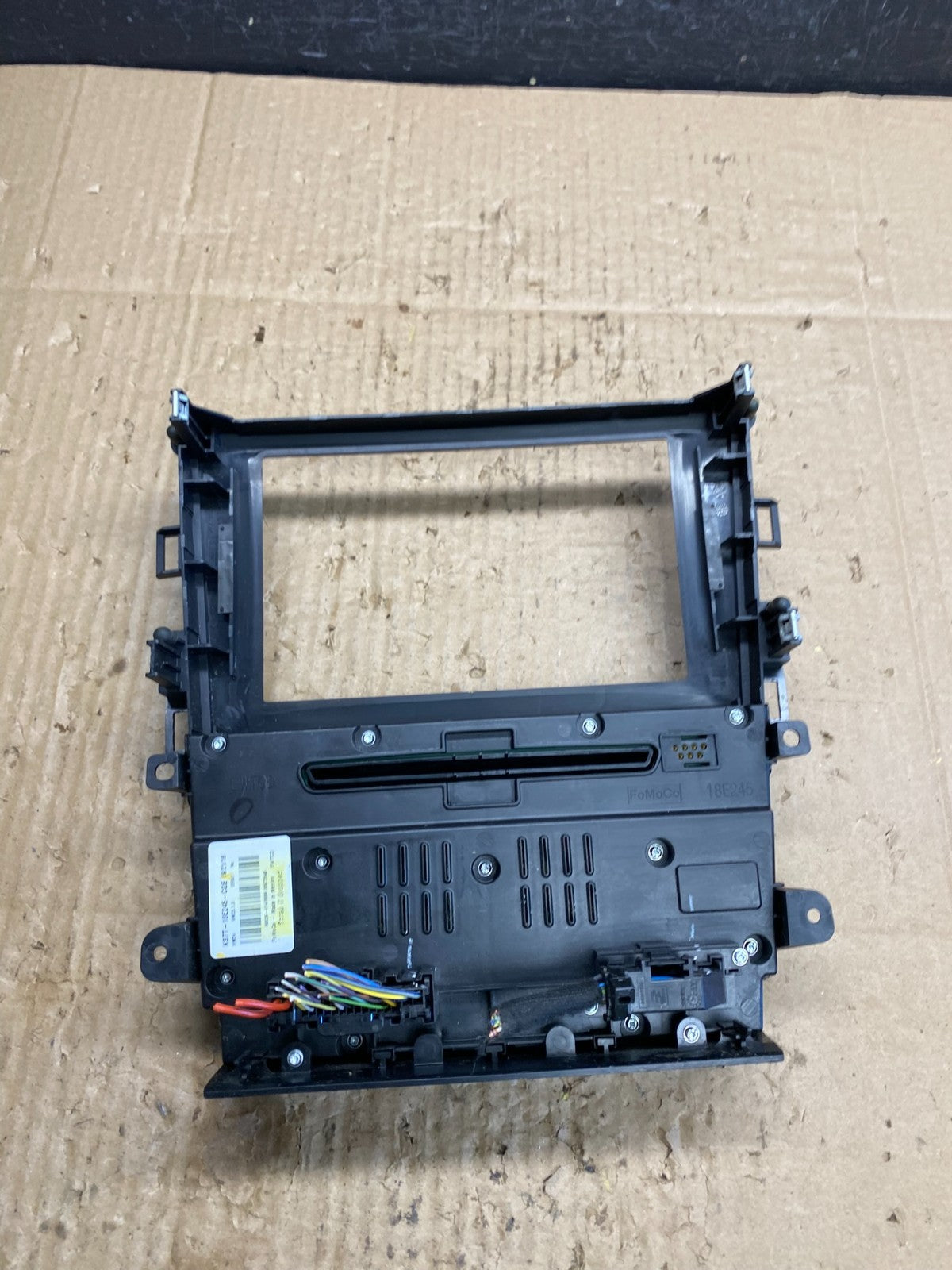 2019 to 2020 Ford Fusion Radio Climate Control A/C Control ad1875 DG3