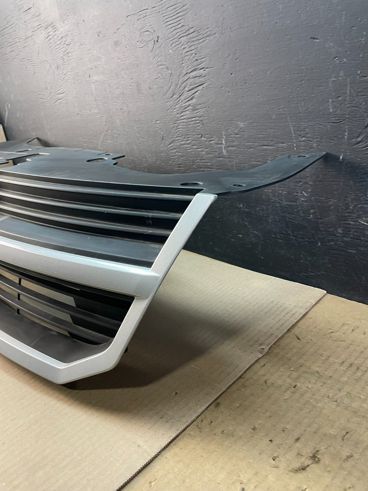 2008 2009 2010 Dodge Avenger Front Upper Chrome Grill Grille ac1937 DG1
